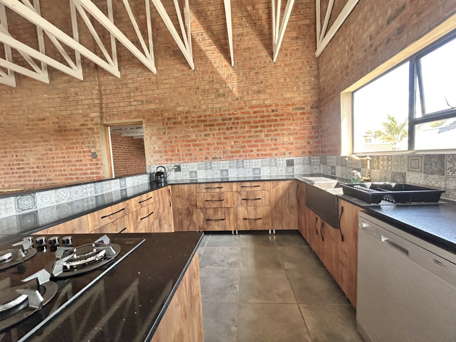 3 Bedroom Property for Sale in Paradise Beach Eastern Cape